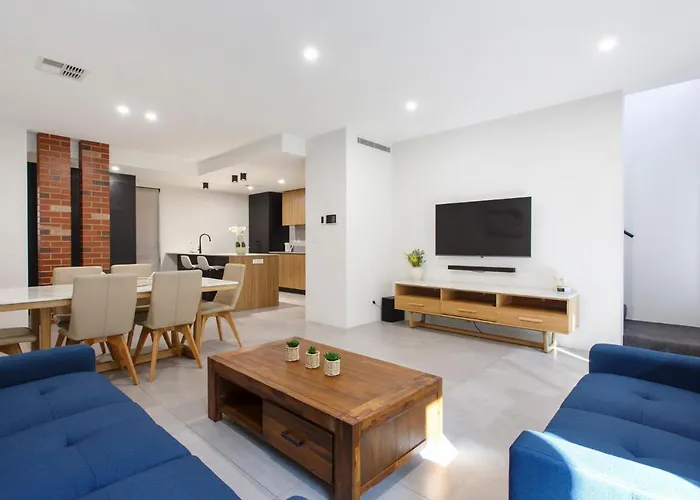 Westside Retreat Villa Perth